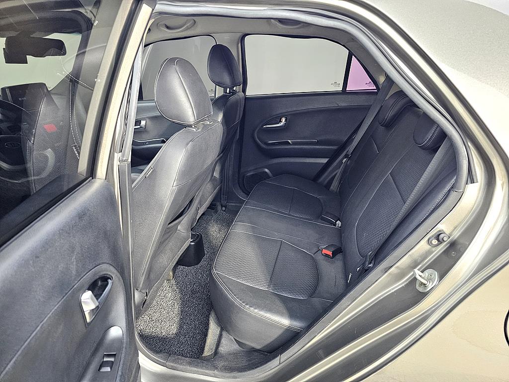 KIA Morning - Vista 9