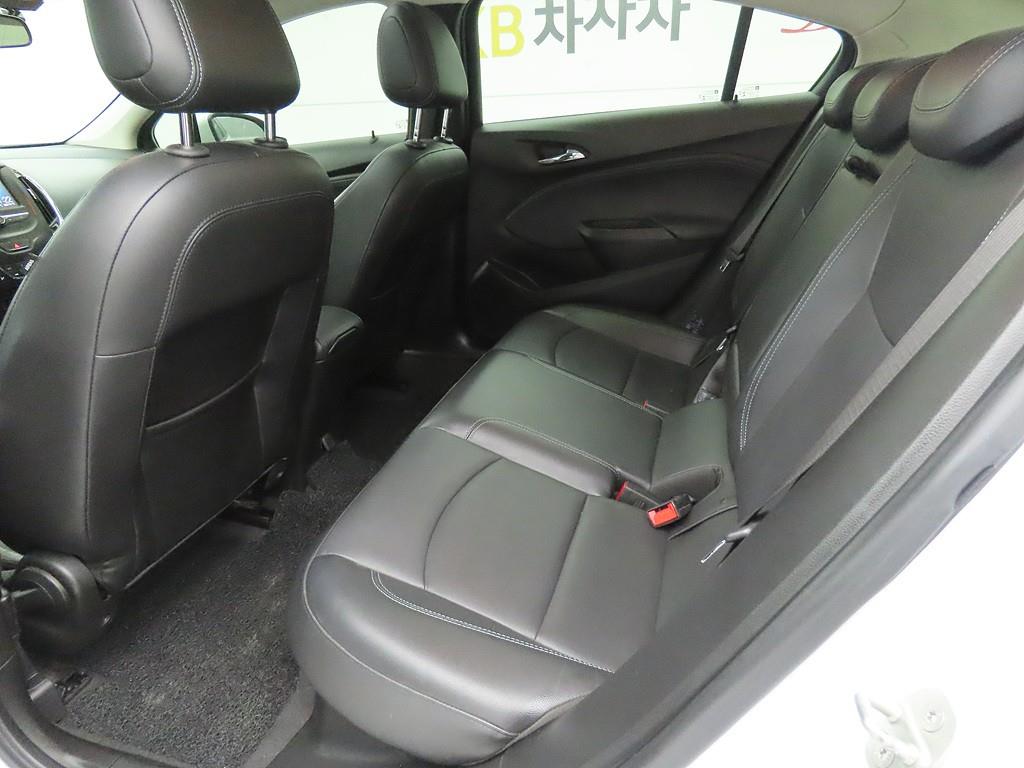 Chevrolet Cruise - Vista 8