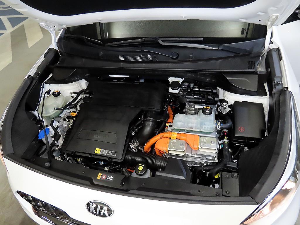 KIA Niro 2020 Blanco - Importación desde Corea - HF Imports Iquique - Foto 18