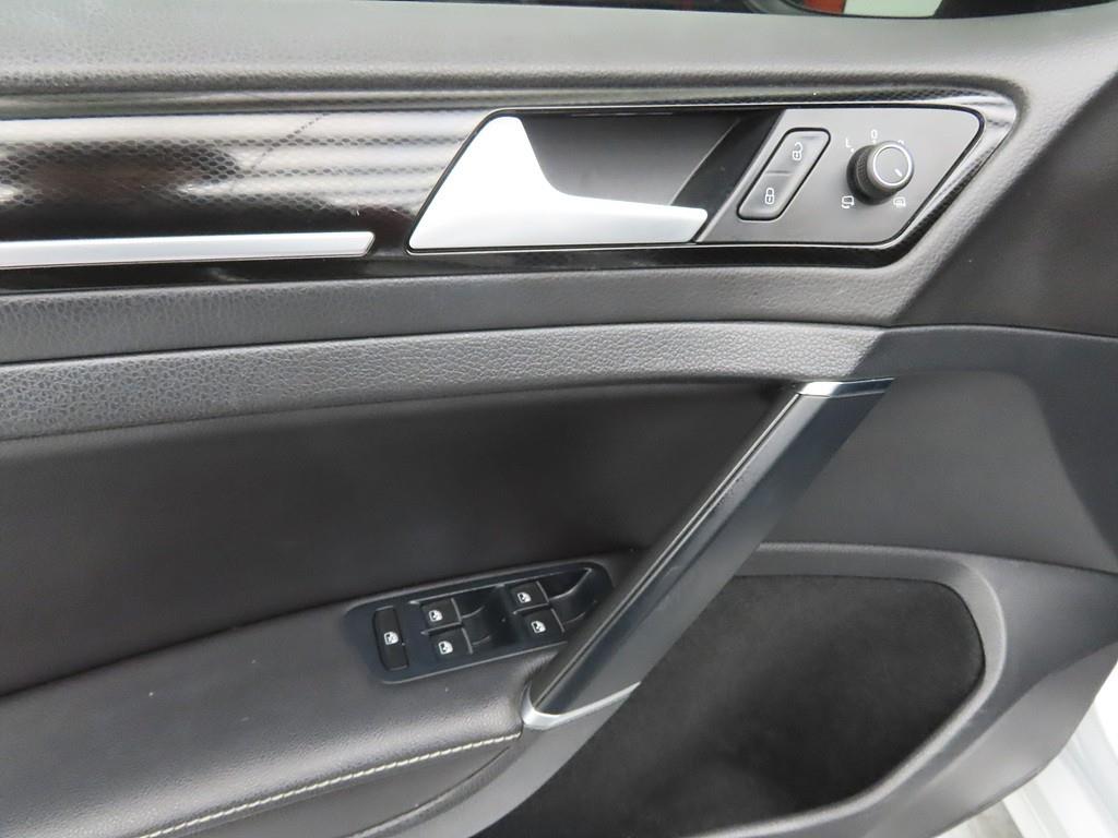 Volkswagen Golf 2016 Plateado - Importación desde Corea - HF Imports Iquique - Foto 15