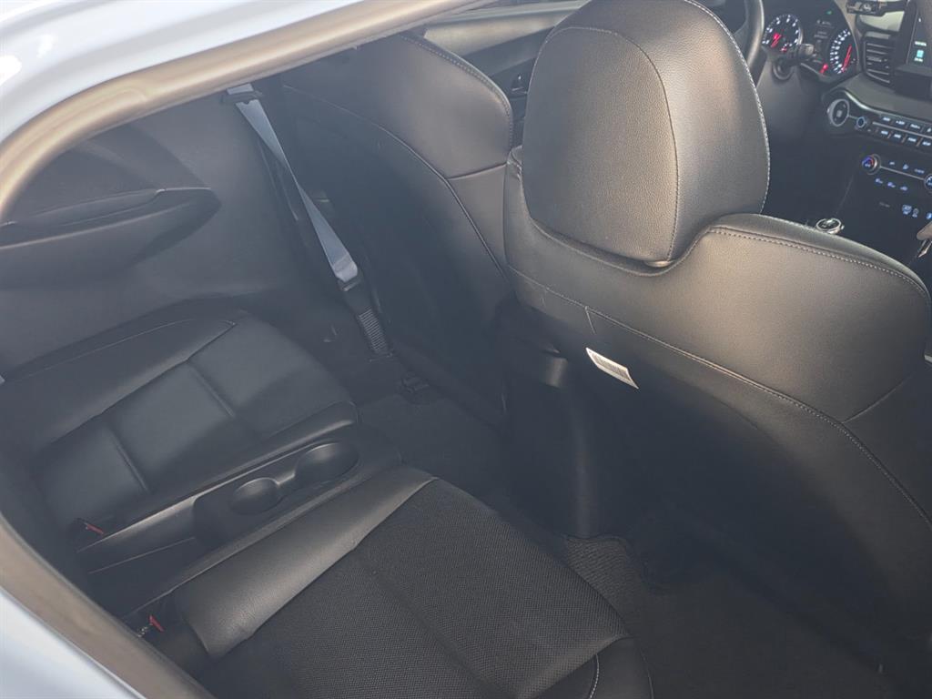 HYUNDAI Veloster - Vista 8