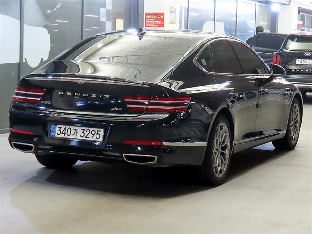 Genesis G80 - Vista 4