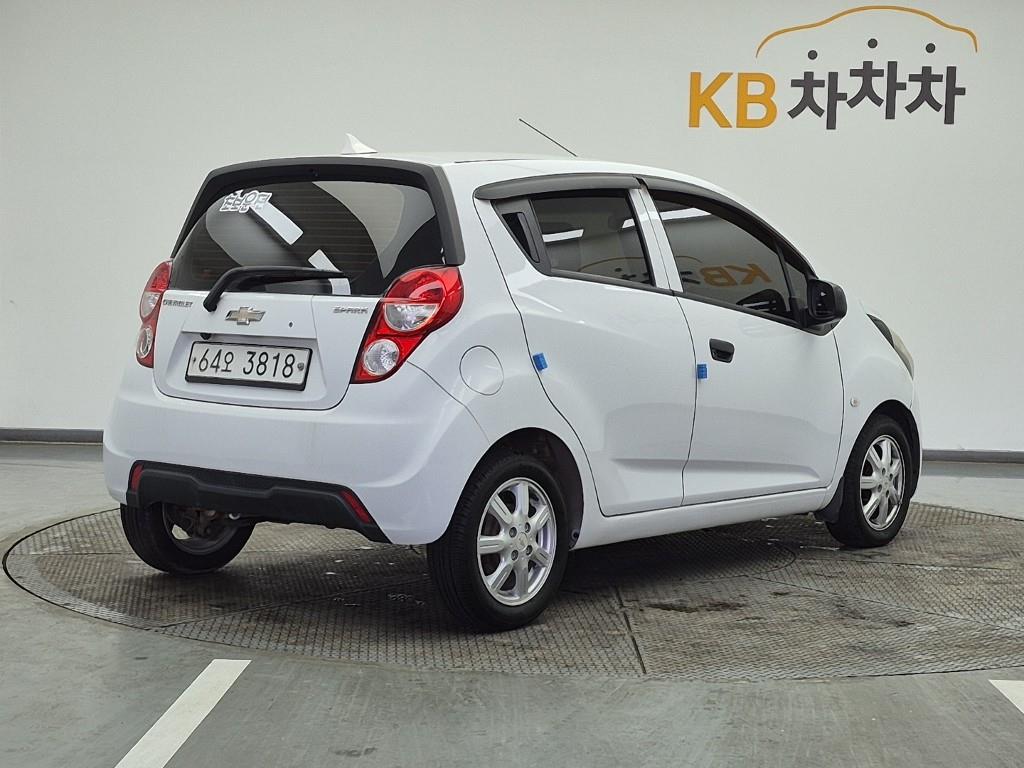 Chevrolet Spark - Vista 4