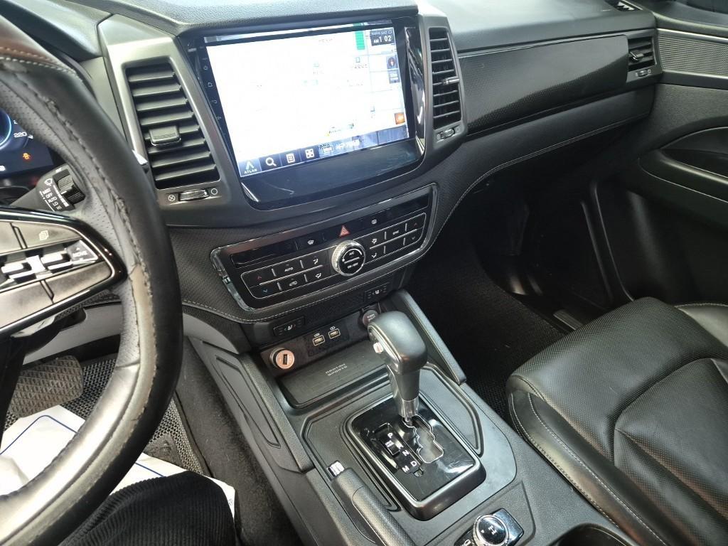 Ssangyong Rexton - Vista 10