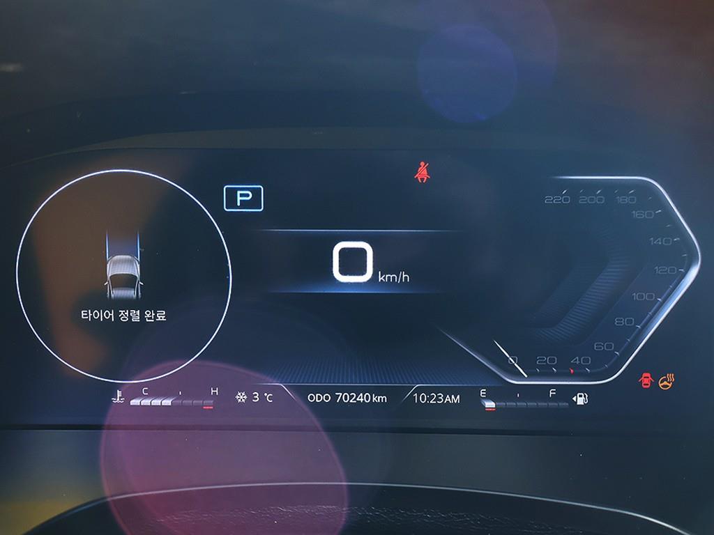 Ssangyong Rexton - Vista 11