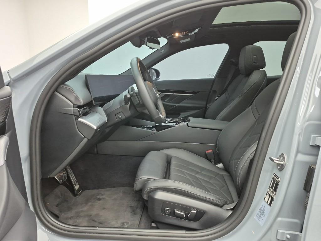 BMW 5 Series - Vista 11