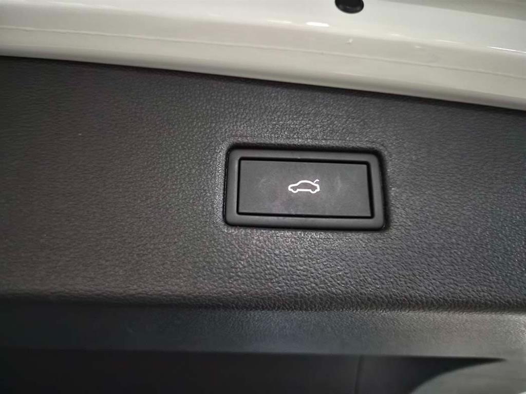 Volkswagen Tiguan 2022 Blanco - Importación desde Corea - HF Imports Iquique - Foto 16