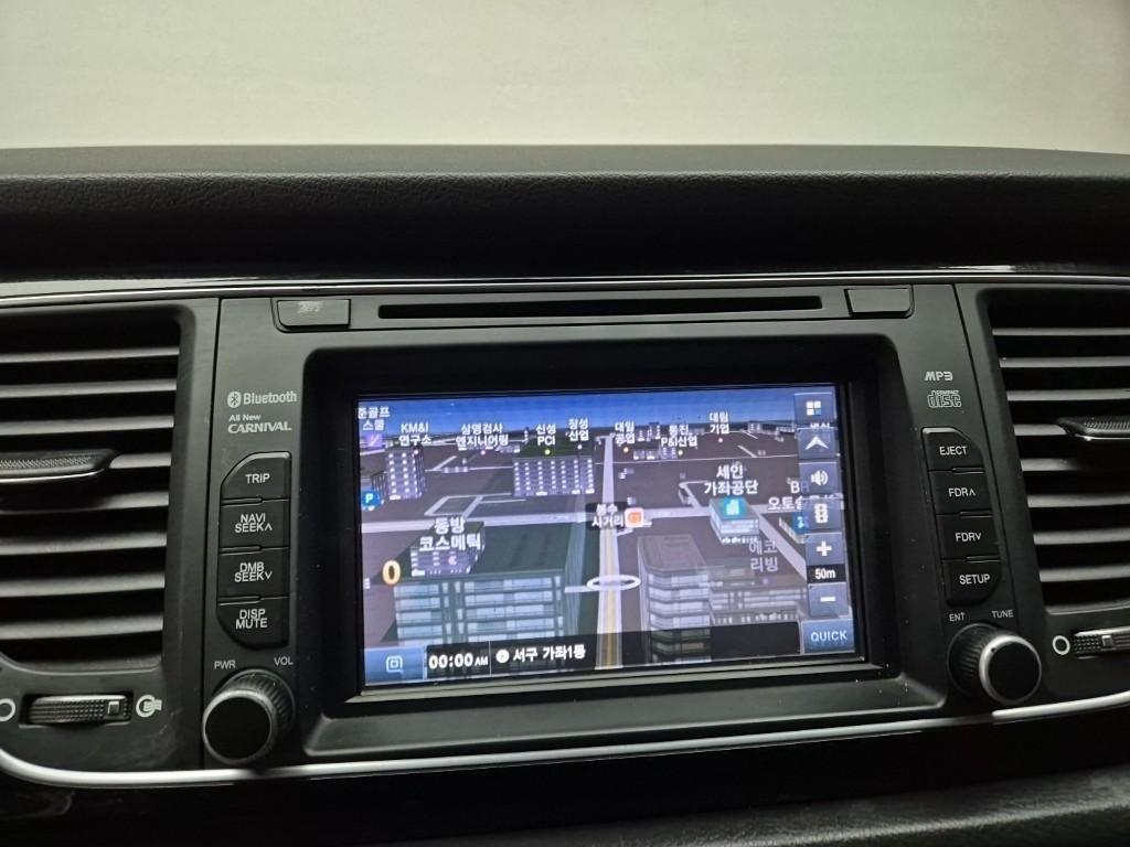 KIA Carnival 2015 Negro - Importación desde Corea - HF Imports Iquique - Foto 13