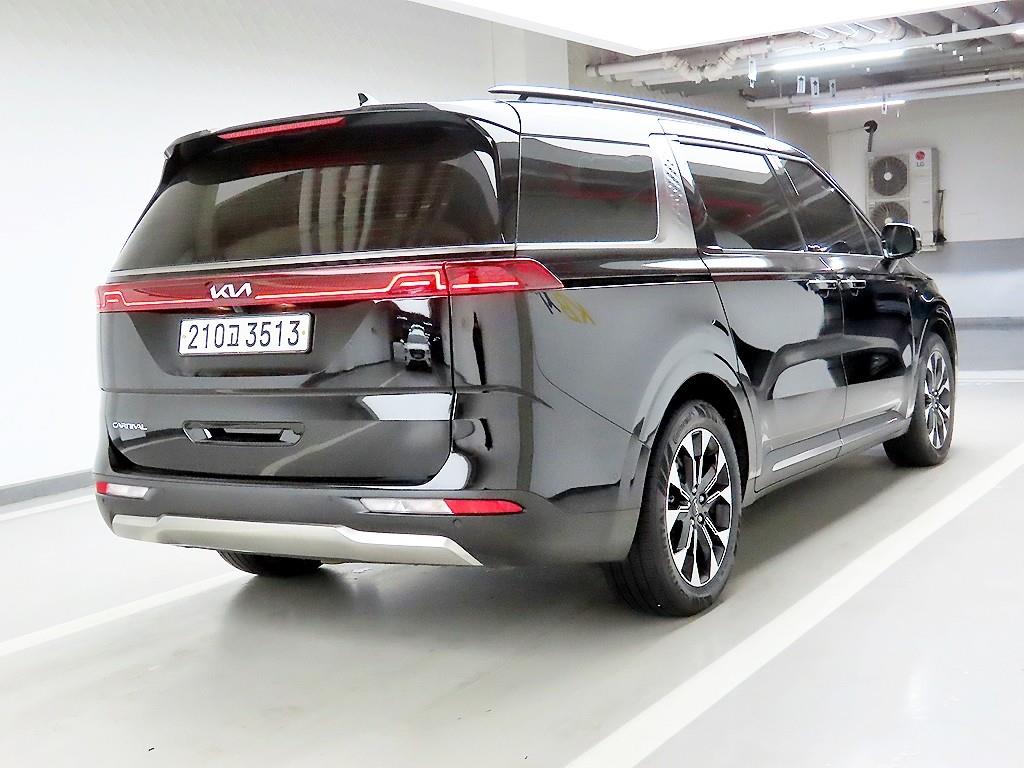 KIA Carnival - Vista 4