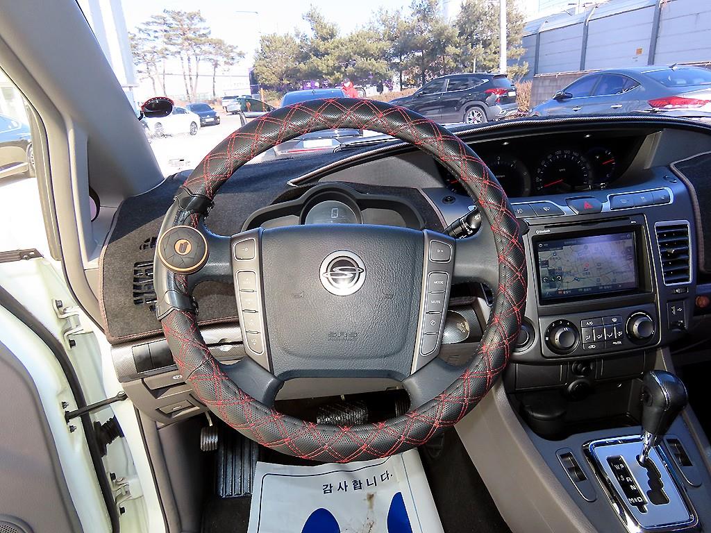 Ssangyong Korando - Vista 9