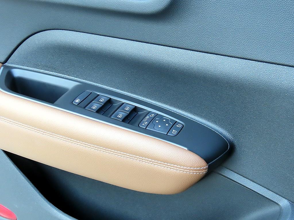 SAMSUNG QM6 - Vista 11