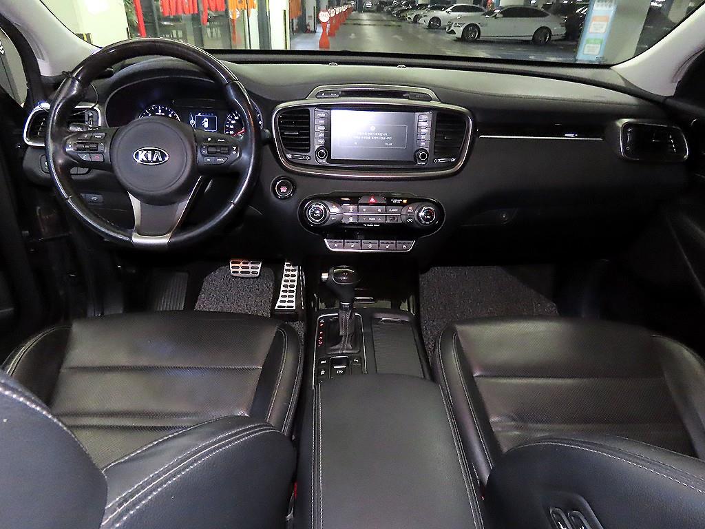 KIA Sorento - Vista 10