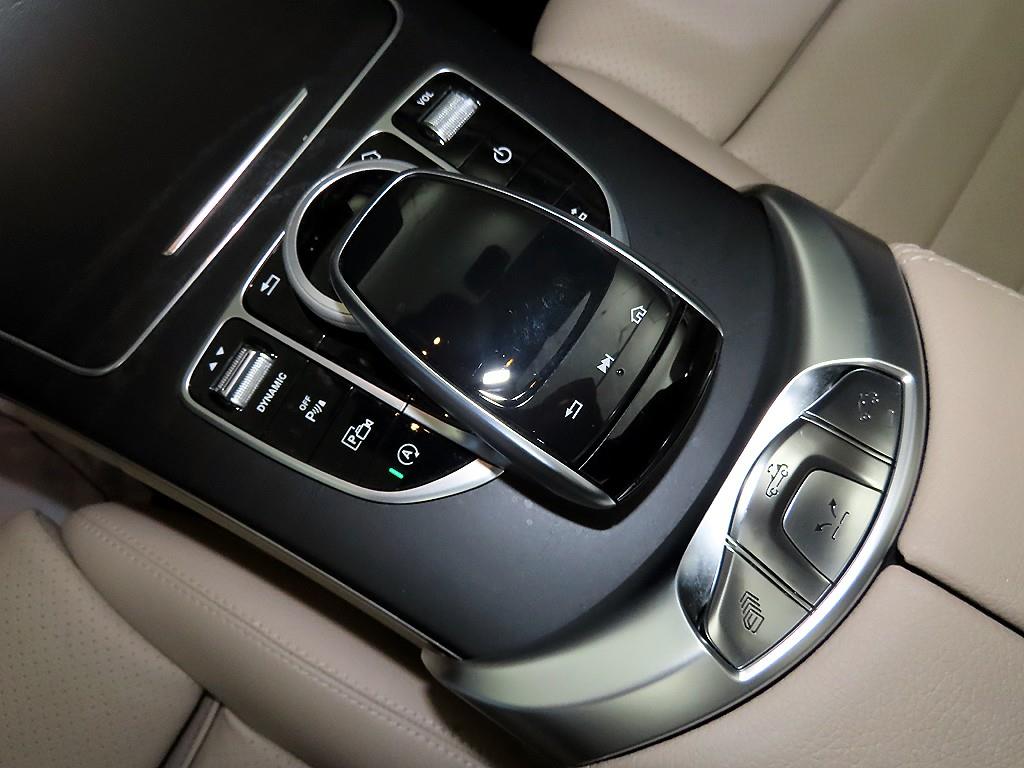 Mercedes Benz C Class 2021 Blanco - Importación desde Corea - HF Imports Iquique - Foto 16