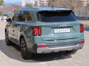KIA Sorento - Vista 8