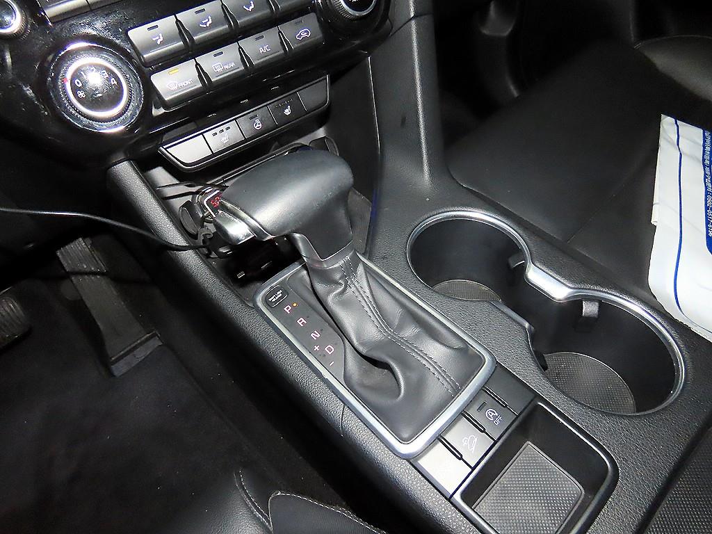 KIA Sportage - Vista 12