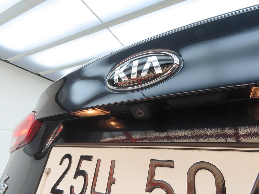 KIA K3 2018 Negro - Importación desde Corea - HF Imports Iquique - Foto 16