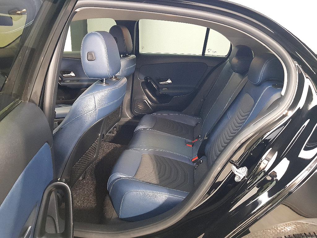 Mercedes Benz A Class - Vista 9