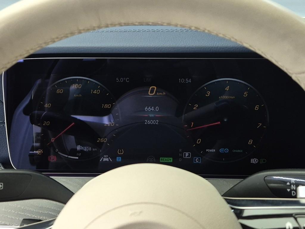 Mercedes Benz E class - Vista 6