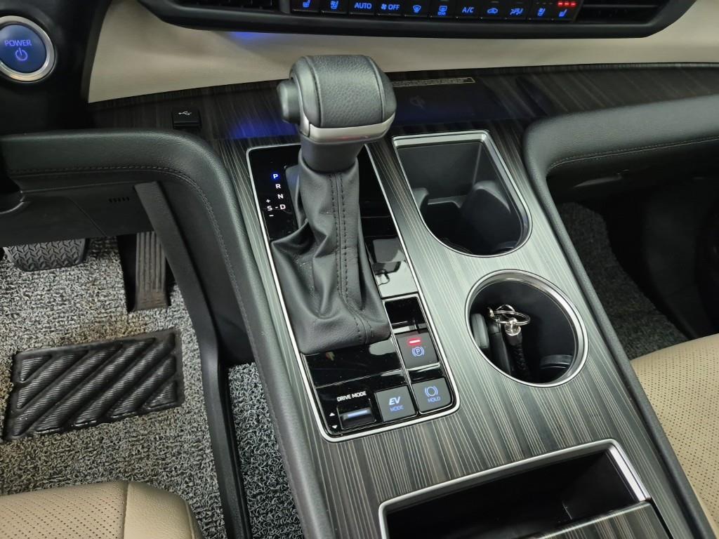 Toyota Siena - Vista 8