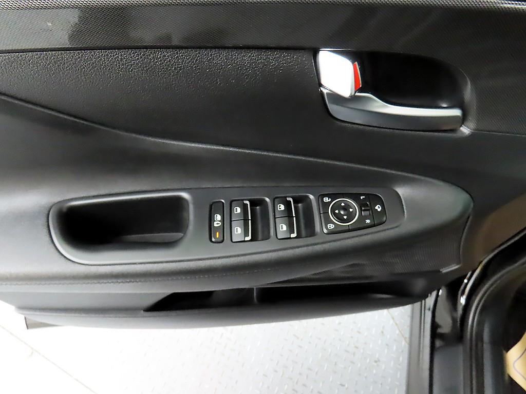 HYUNDAI Santa Fe - Vista 11