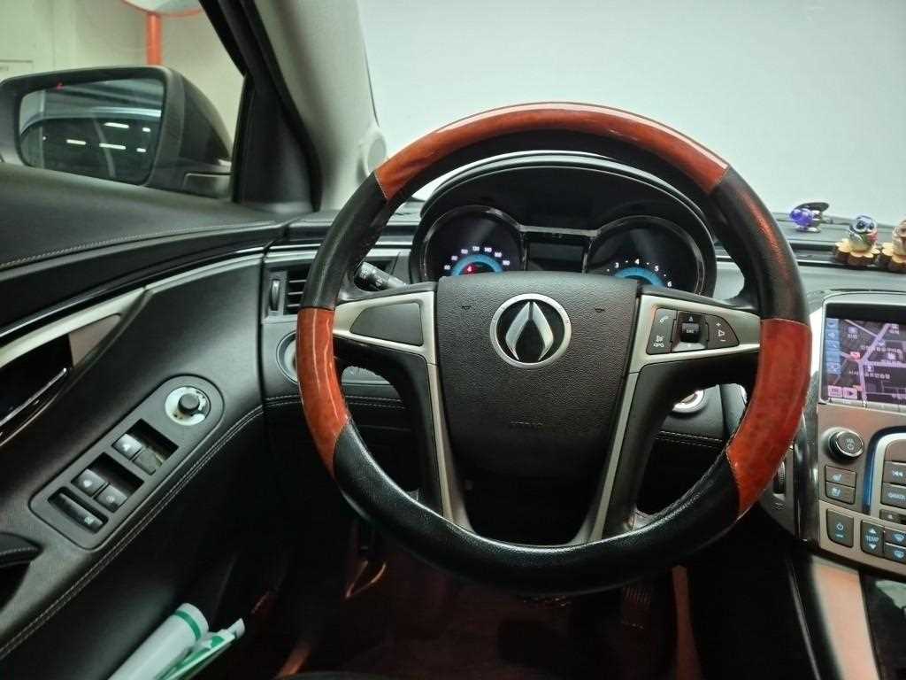 DAEWOO Alpheon - Vista 9