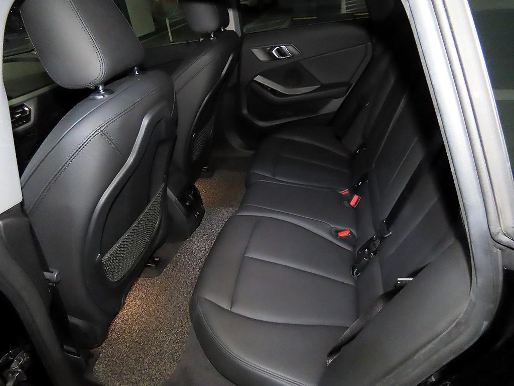 BMW 2 series - Vista 7