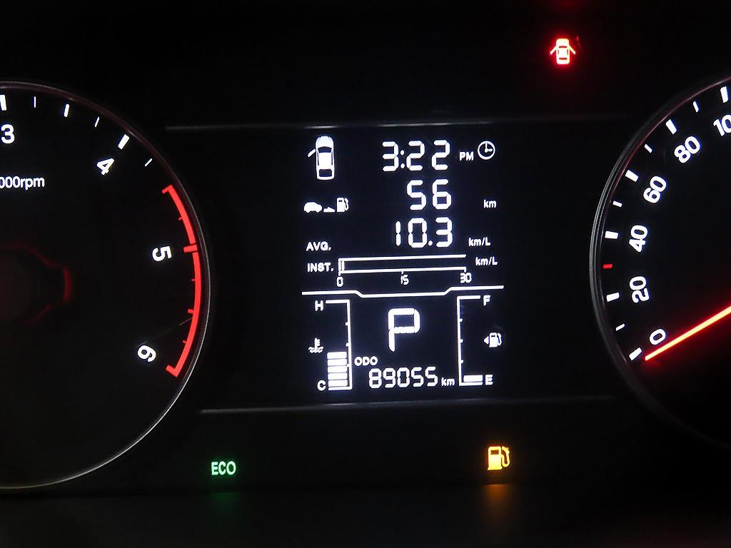 Ssangyong Rexton - Vista 9