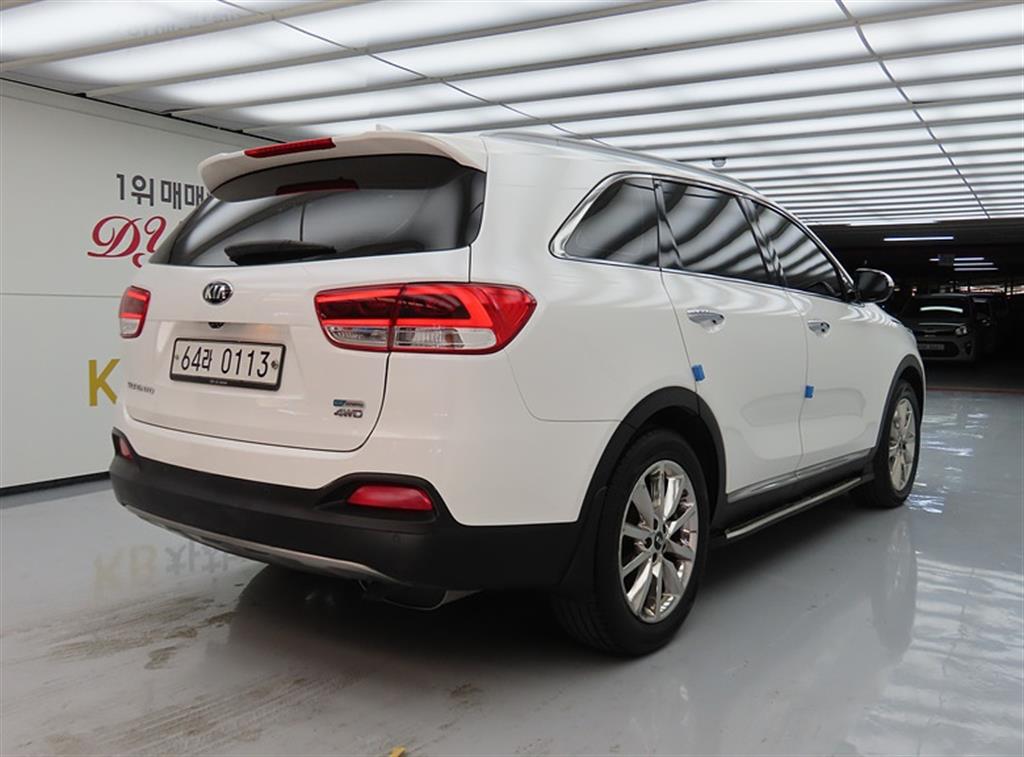 KIA Sorento - Vista 4
