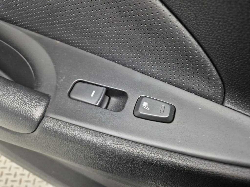 HYUNDAI Sonata 2010 Blanco - Importación desde Corea - HF Imports Iquique - Foto 19