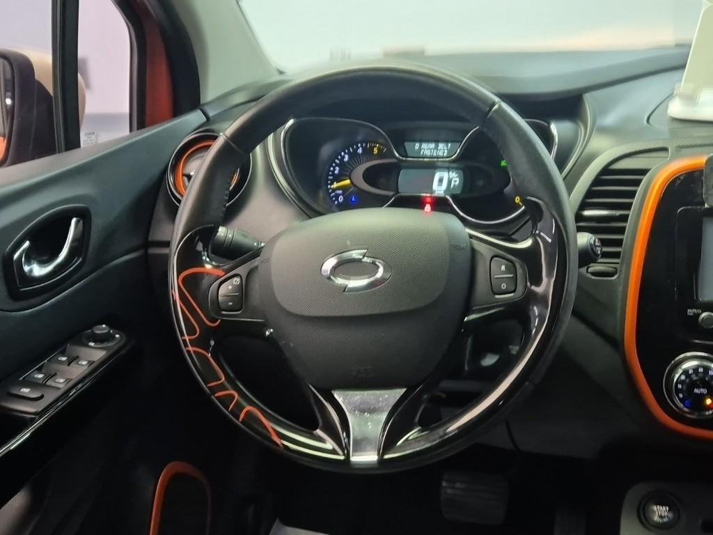 SAMSUNG QM3 - Vista 9