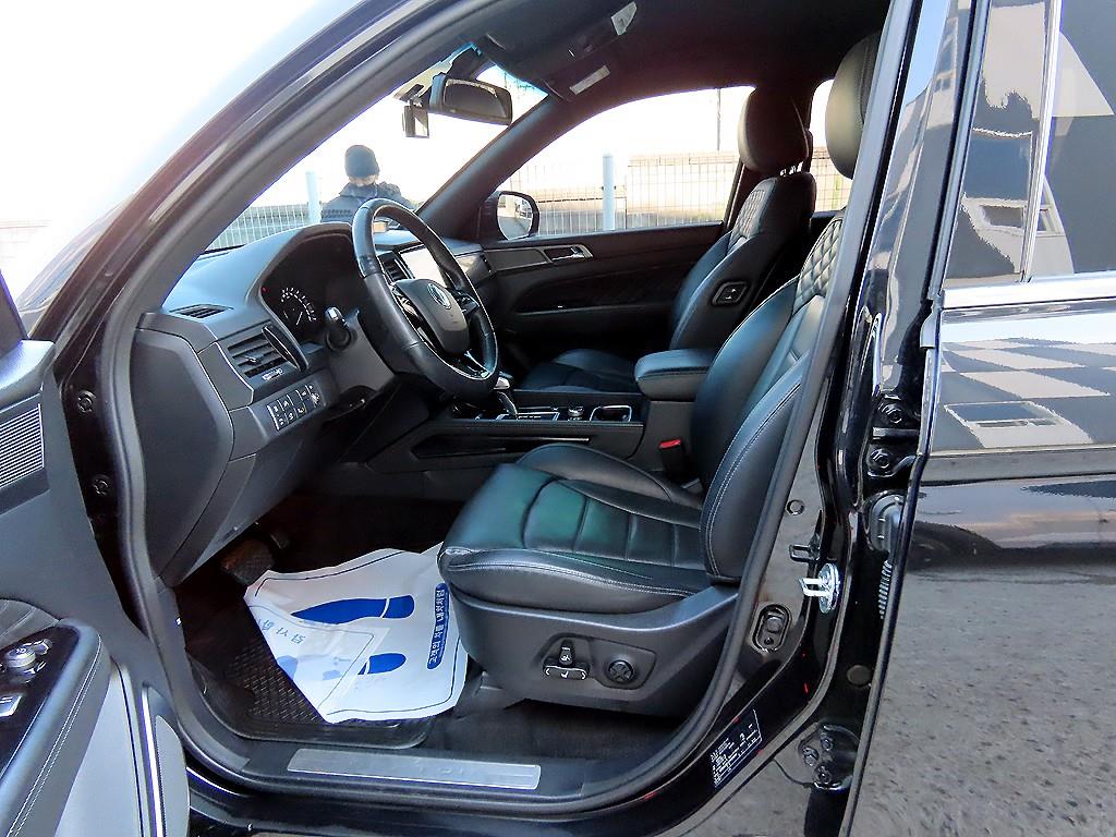 Ssangyong Rexton - Vista 5