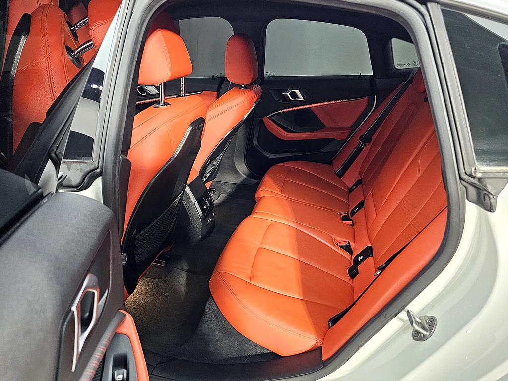 BMW 2 series - Vista 9