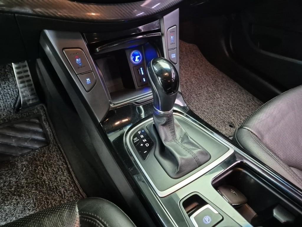 HYUNDAI i40 - Vista 11