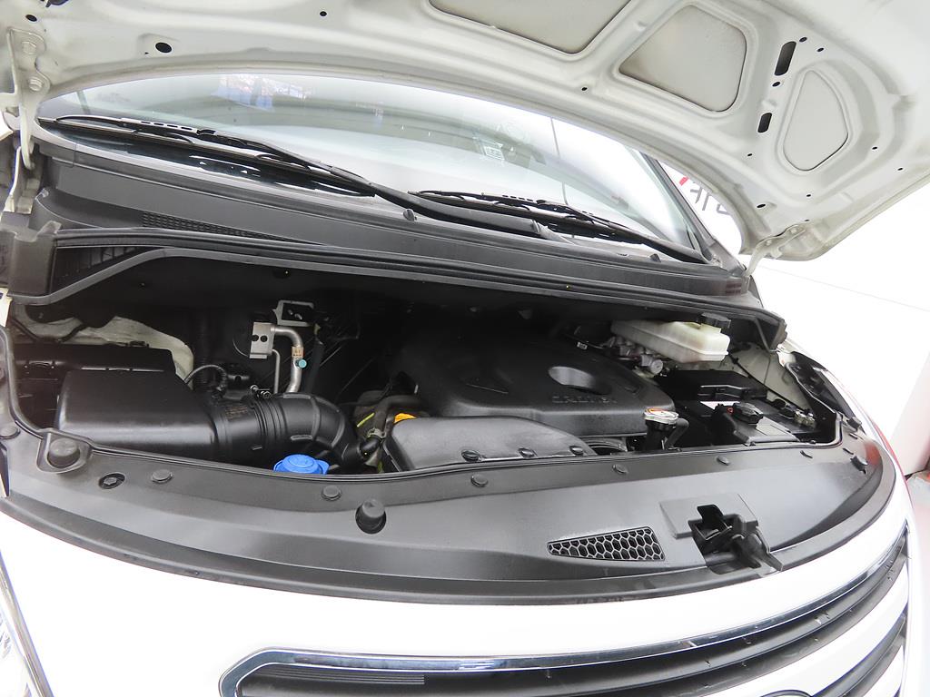 HYUNDAI Starex 2017 Blanco - Importación desde Corea - HF Imports Iquique - Foto 19