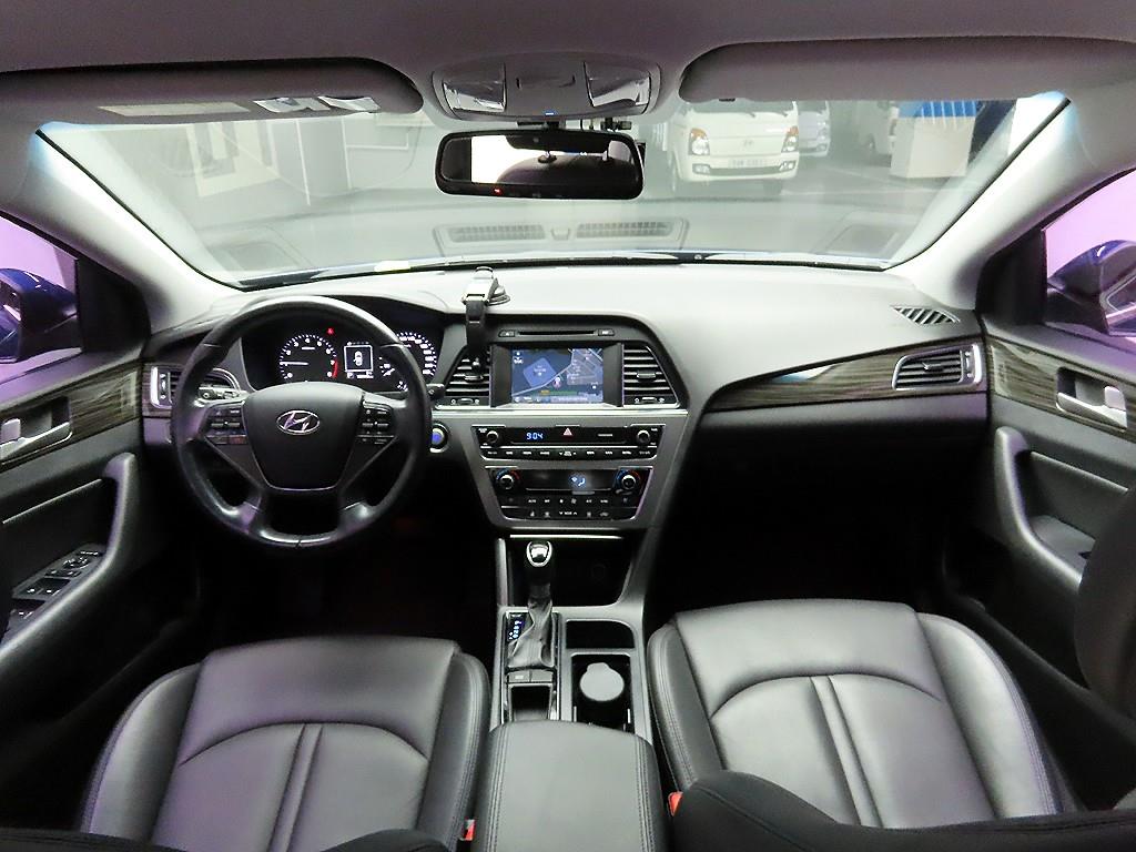 HYUNDAI Sonata - Vista 8