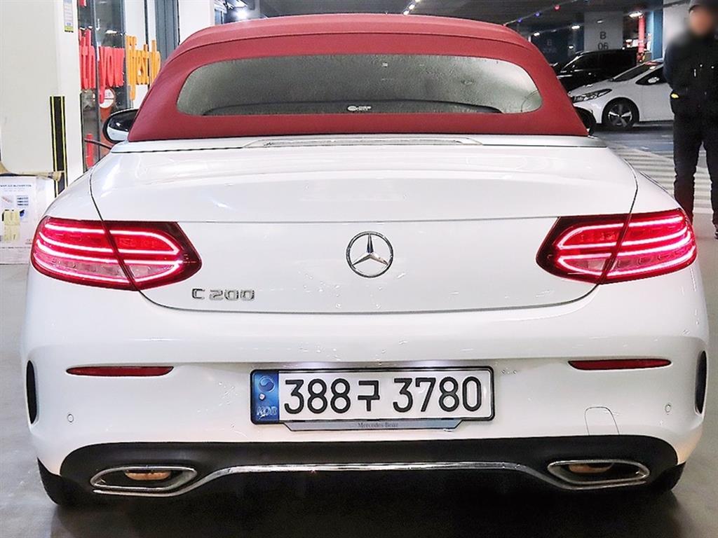 Mercedes Benz C Class - Vista 5