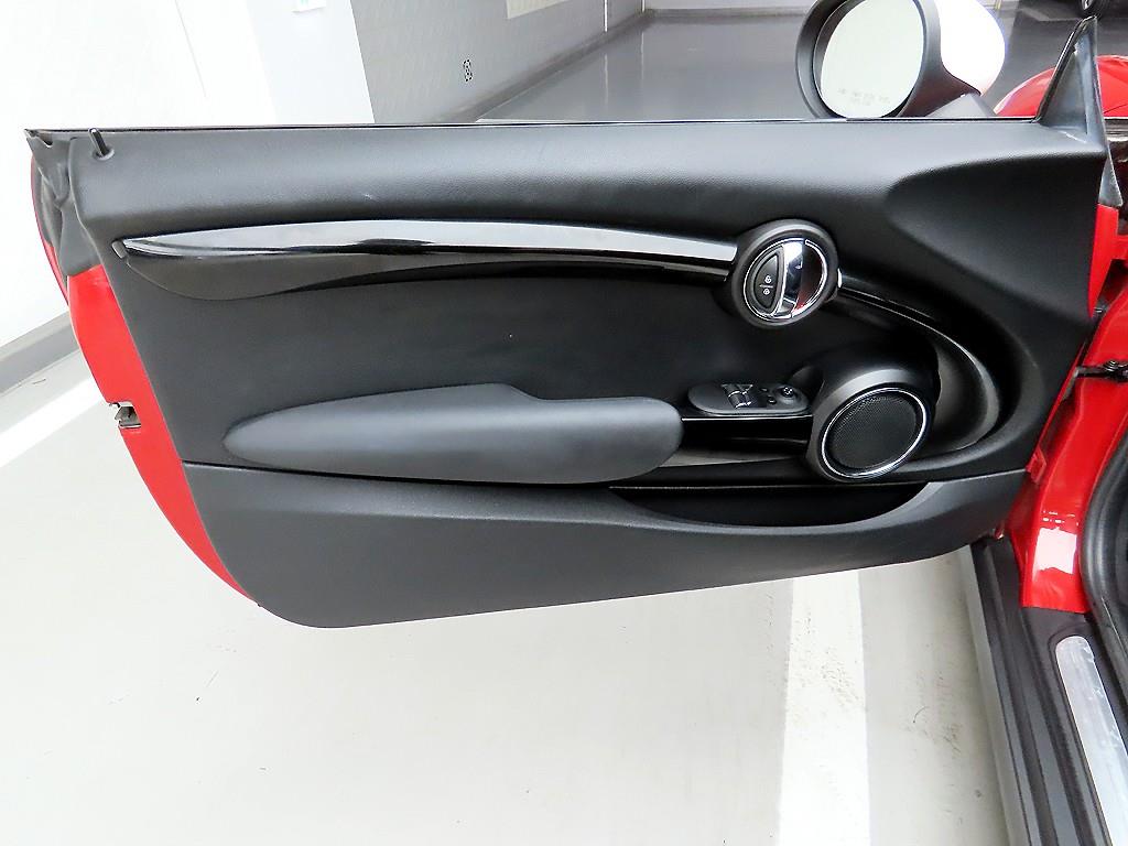 Mini Cooper - Vista 11