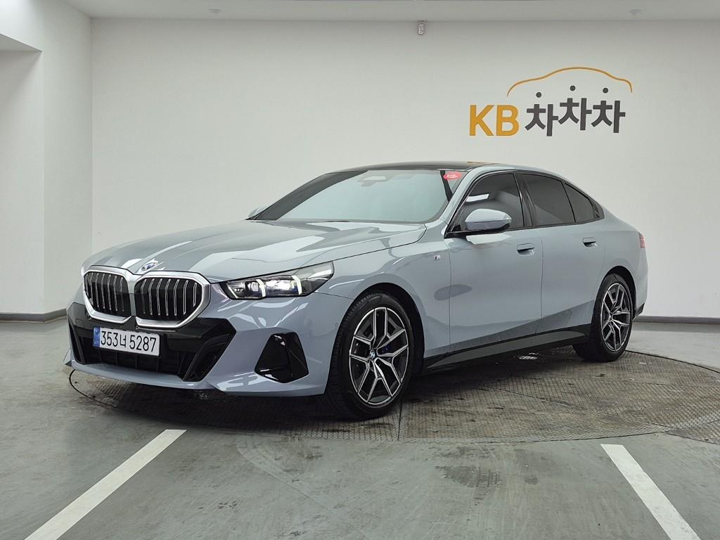 BMW 5 Series 2024 Gris - Importación desde Corea - HF Imports Iquique - Foto 1
