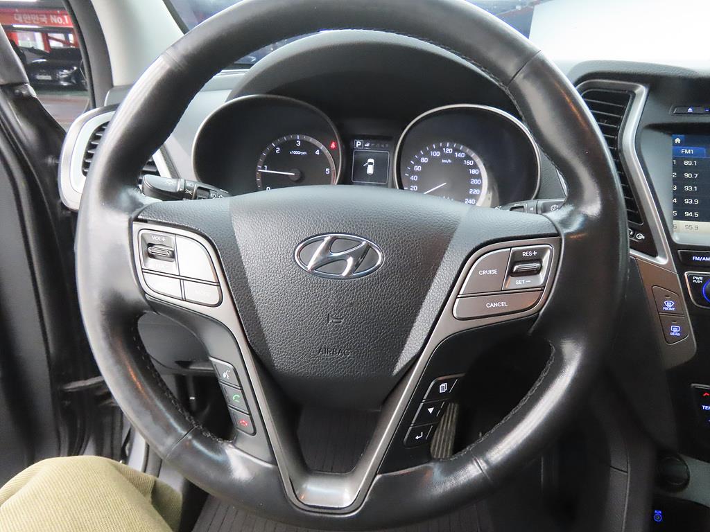 HYUNDAI Santa Fe - Vista 8