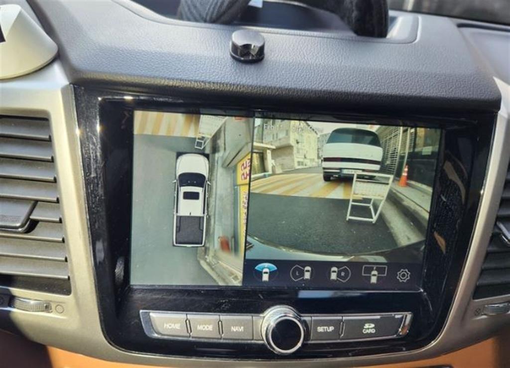 Ssangyong Rexton - Vista 7