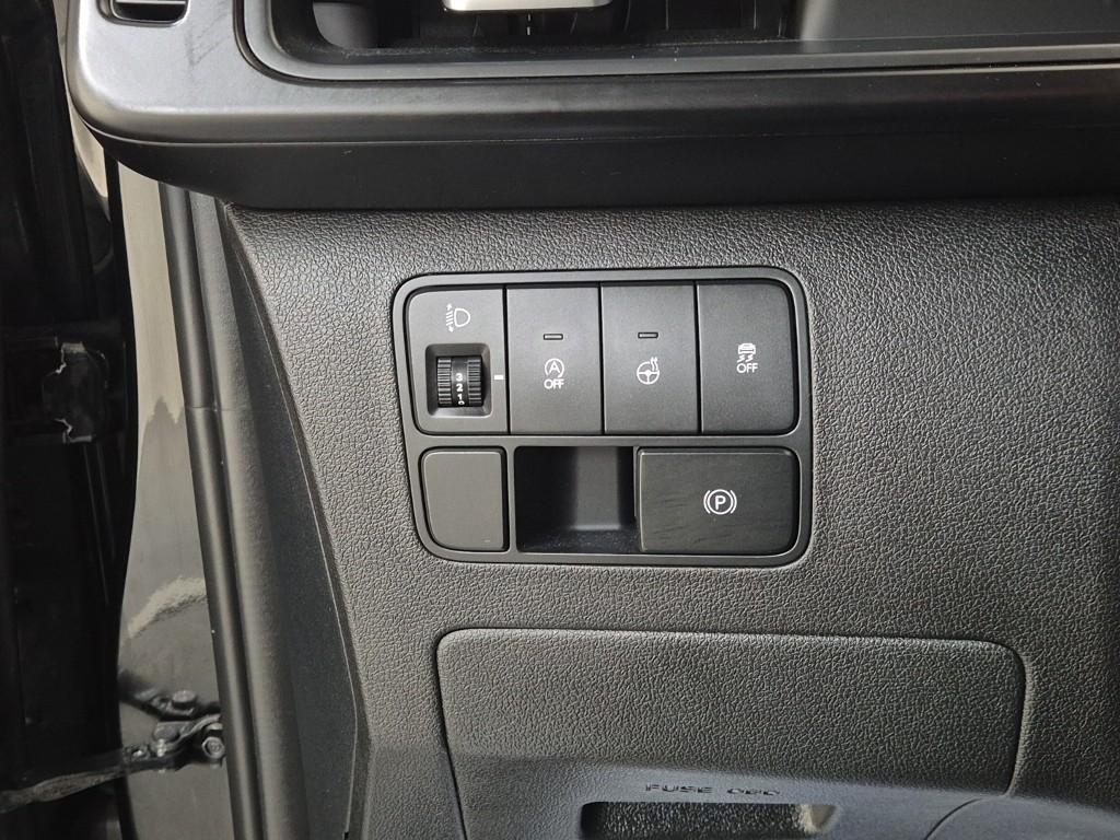 HYUNDAI Staria 2022 Negro - Importación desde Corea - HF Imports Iquique - Foto 17