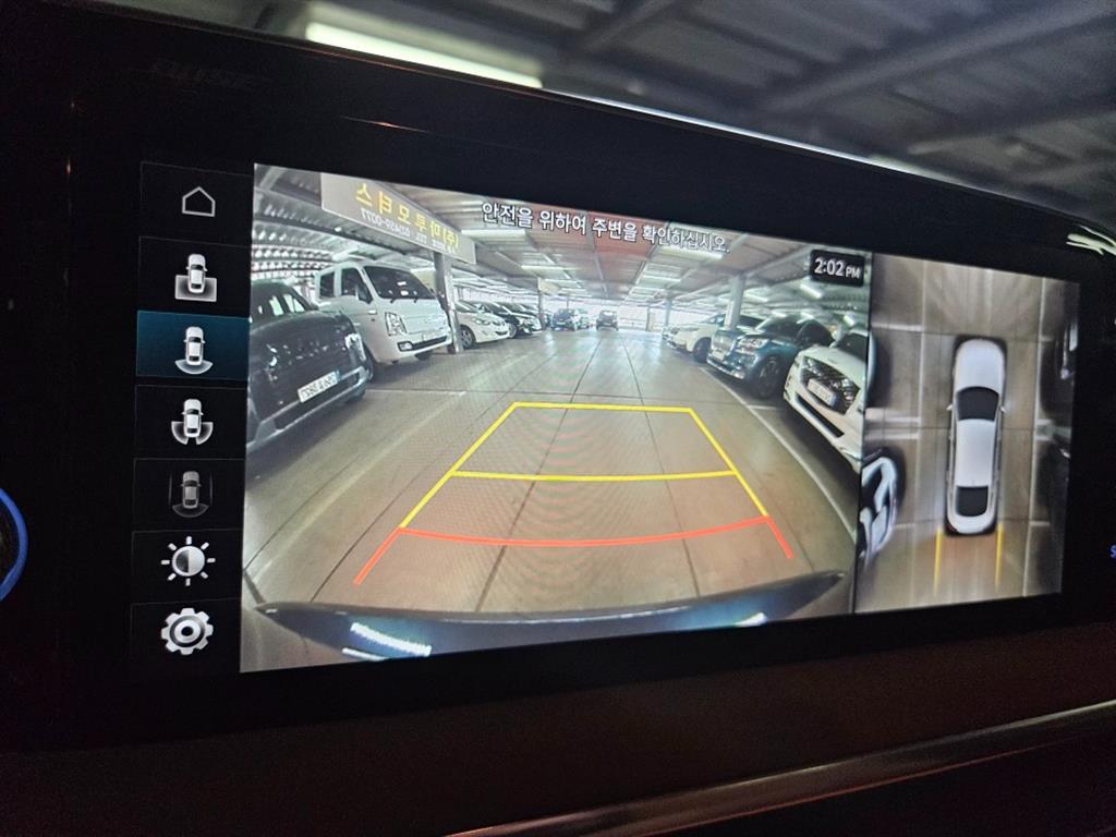 HYUNDAI Sonata - Vista 7