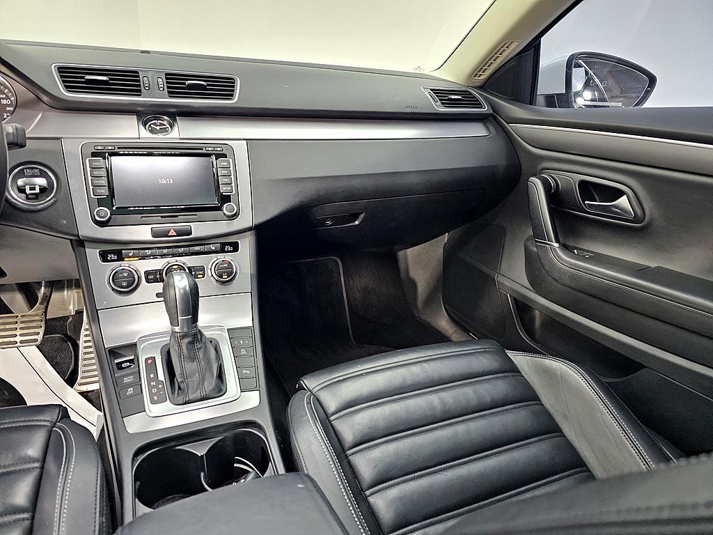 Volkswagen CC - Vista 10