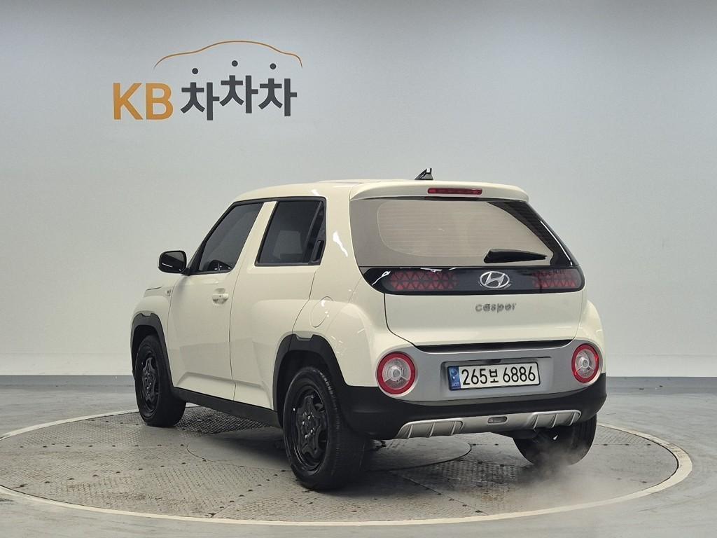 HYUNDAI Casper - Vista 4