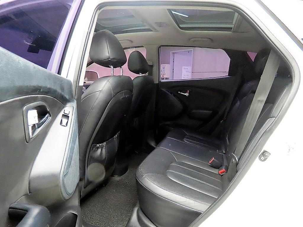 HYUNDAI Tucson - Vista 6