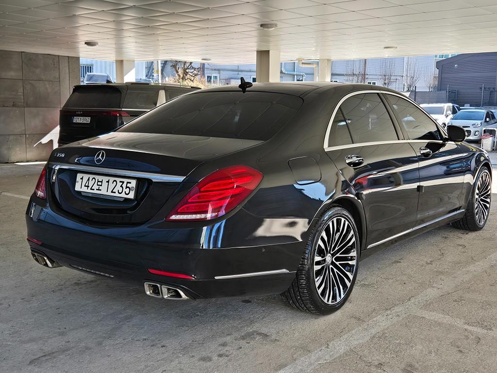 Mercedes Benz S Class - Vista 4