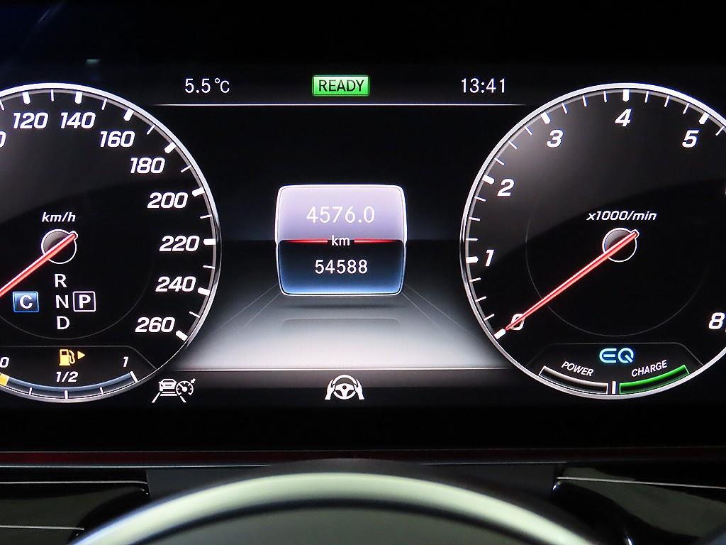 Mercedes Benz CLS Class - Vista 9