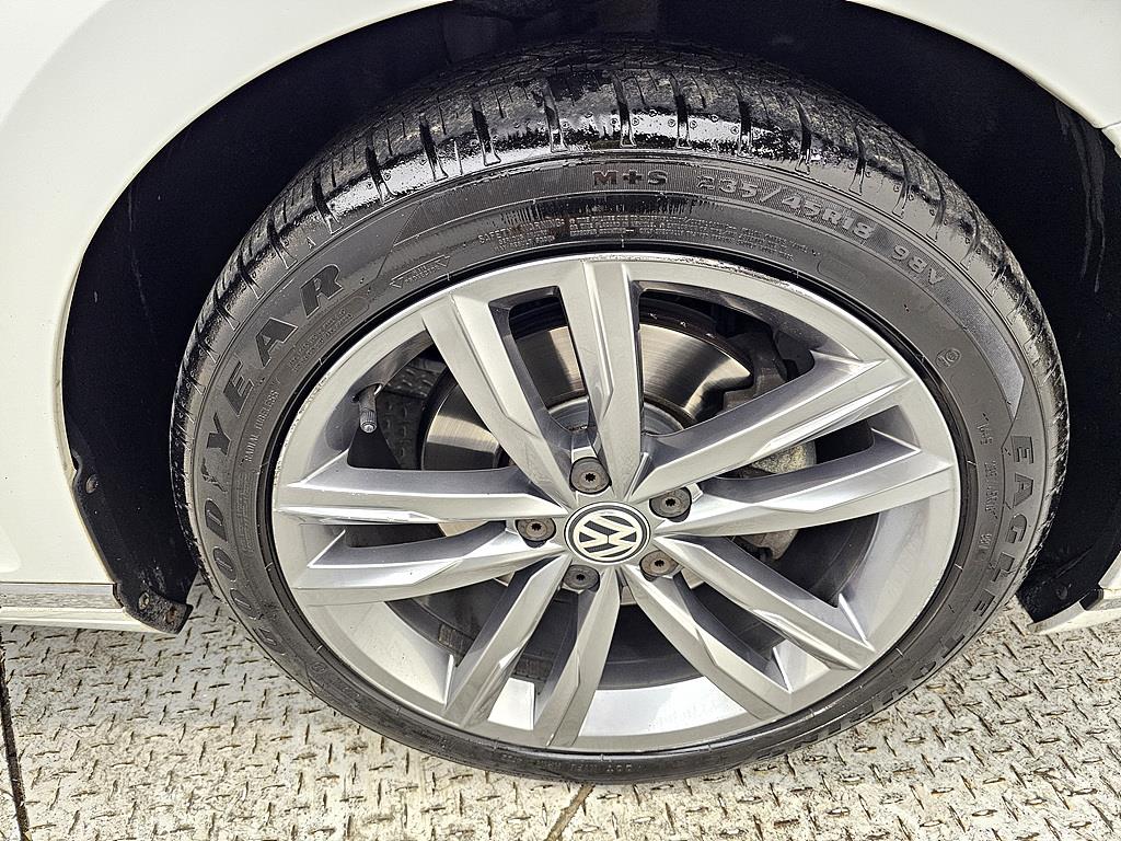 Volkswagen Passat 2018 Blanco - Importación desde Corea - HF Imports Iquique - Foto 20