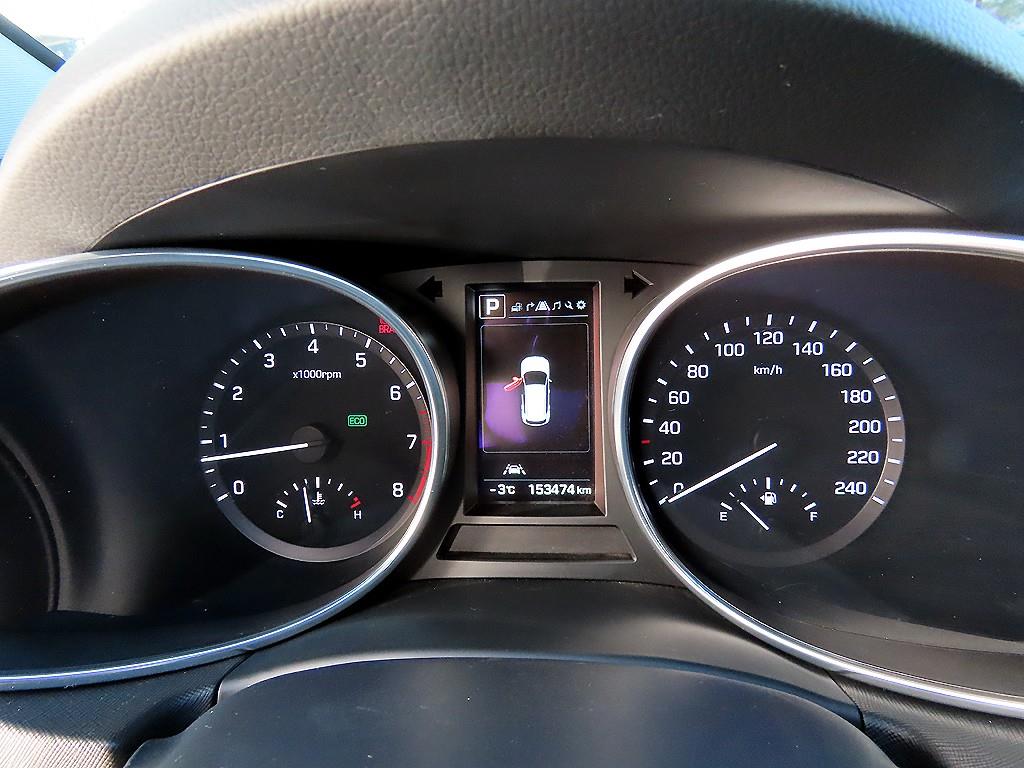 HYUNDAI Maxcruz - Vista 9