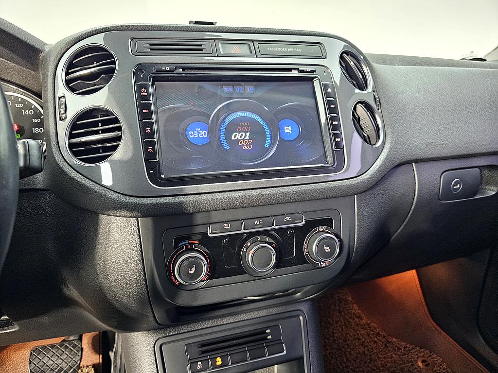 Volkswagen Tiguan 2015 Negro - Importación desde Corea - HF Imports Iquique - Foto 13